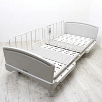 ���Á@�a�@�x�b�h�@2���[�^�[�@�p���}�E���g�x�b�h